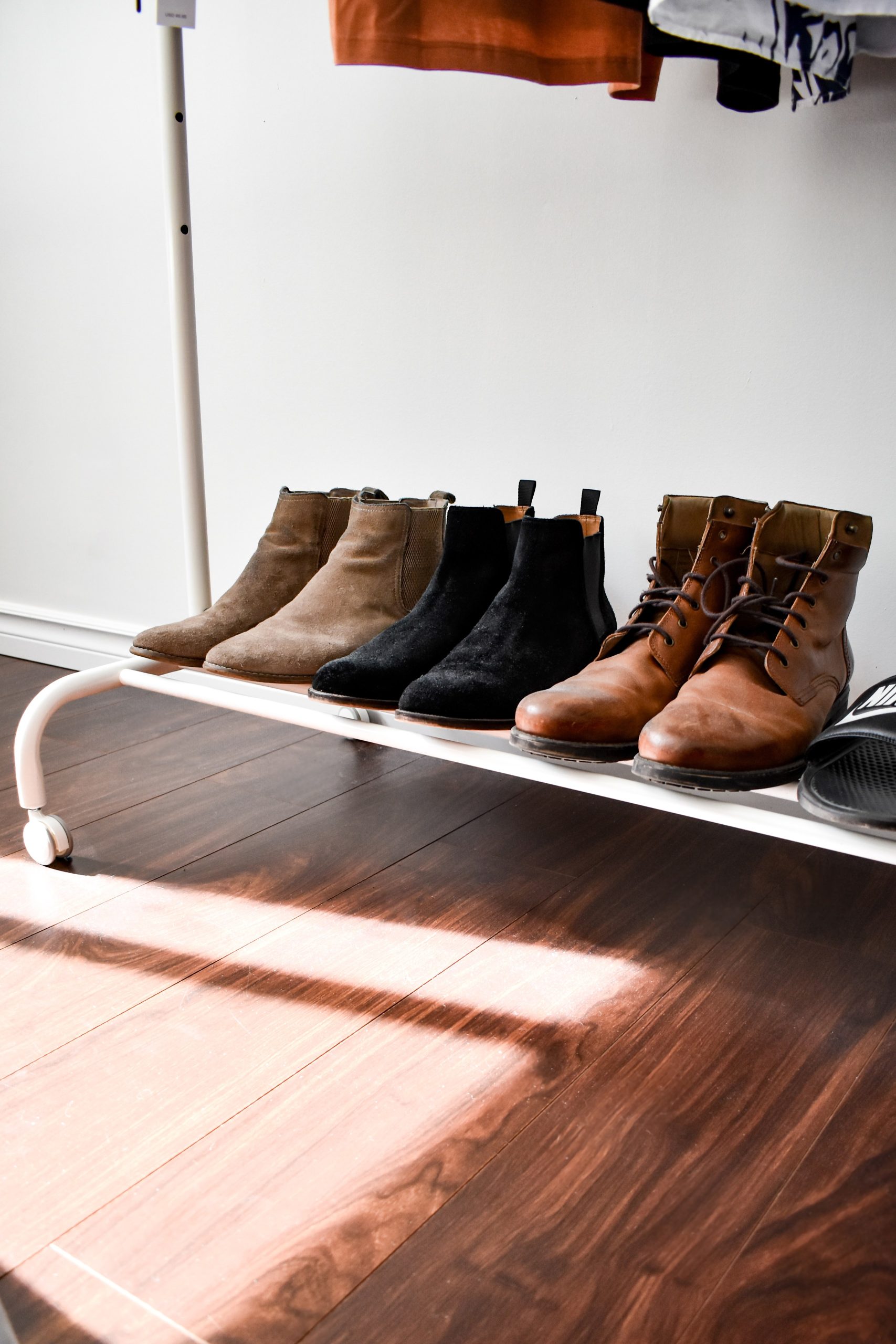 Comment utiliser un porte-chaussures dans votre placard ?